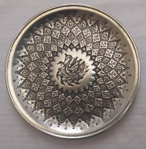 Azadeh Abi - Swan Beauty